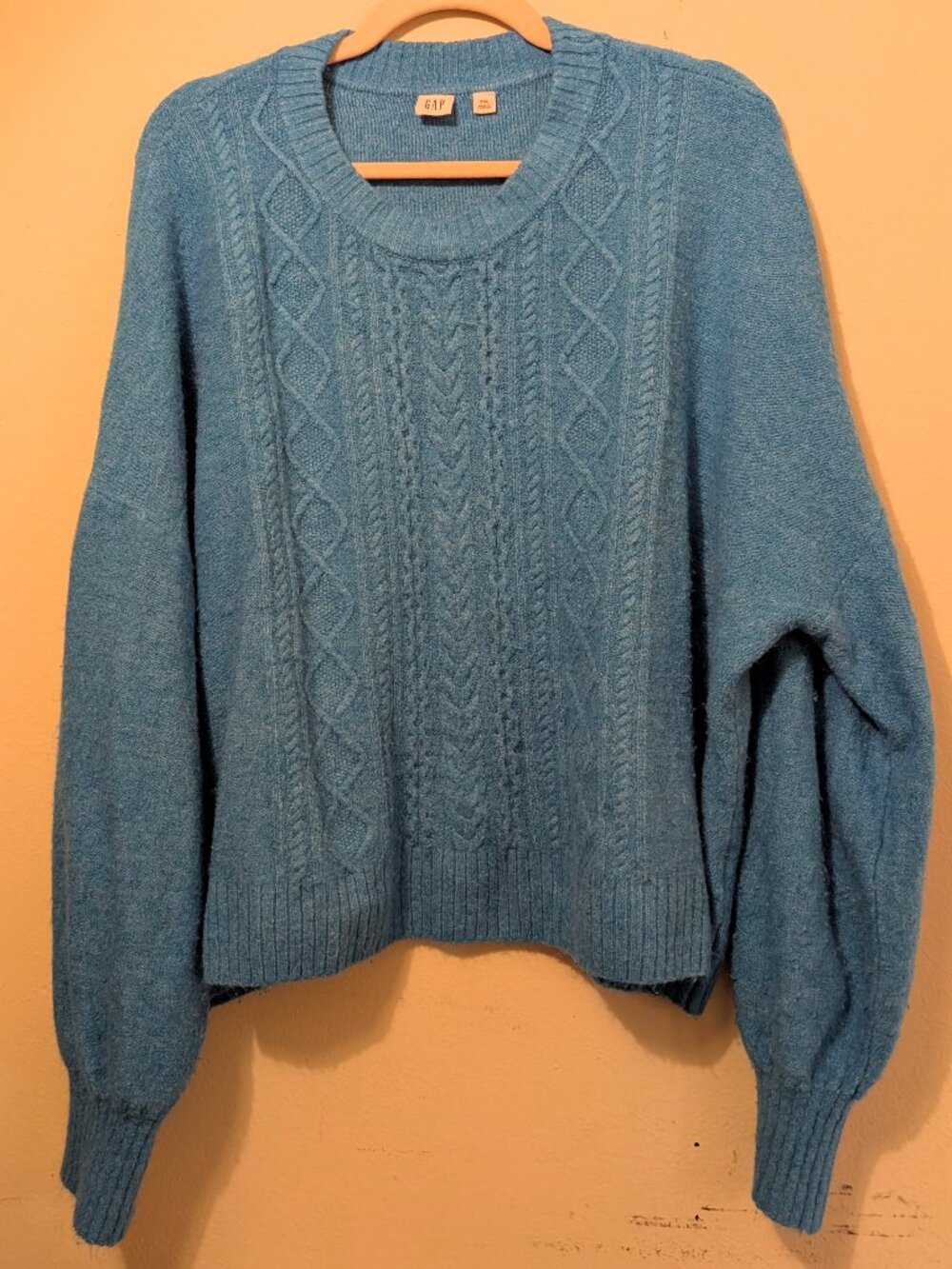 GAP Blue Cable Knit Sweater Very Soft Size XXL